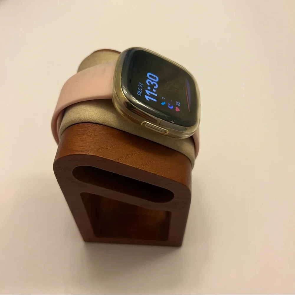 Fitbit Sense, gold/pink, charger included